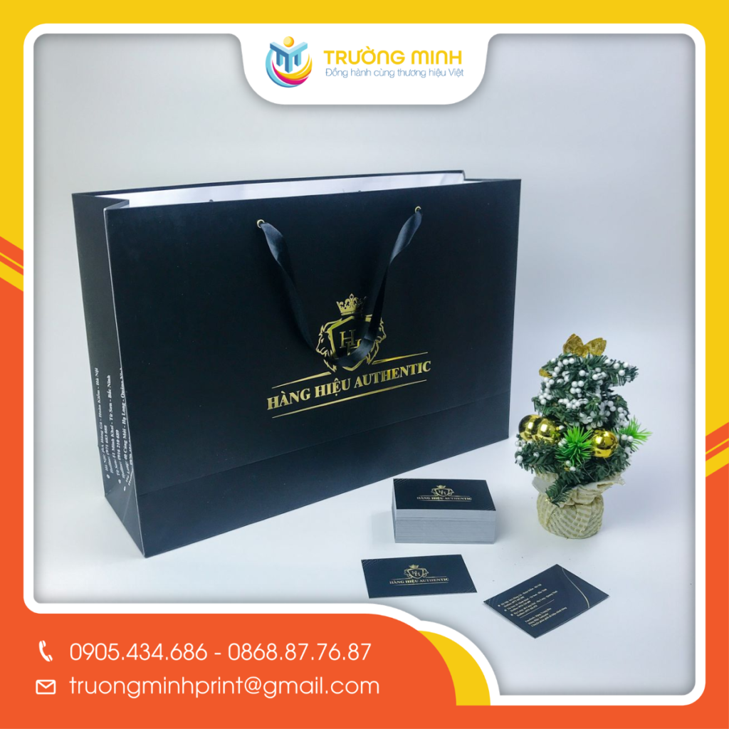 túi giấy đựng quần áo